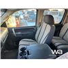 Image 7 : 2014 GMC SIERRA 3500HD FLATBED TRUCK