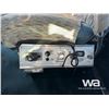 Image 17 : 2009 KENWORTH T800 TRI DRIVE TEXAS BED WINCH TRUCK