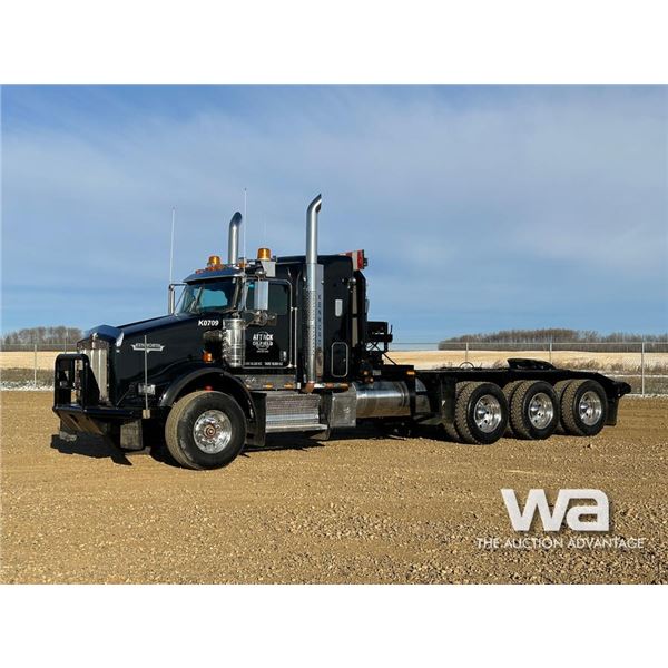 2009 KENWORTH T800 TRI DRIVE TEXAS BED WINCH TRUCK