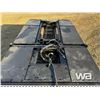 Image 40 : 2009 KENWORTH T800 TRI DRIVE TEXAS BED WINCH TRUCK