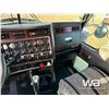 Image 9 : 2009 KENWORTH T800 TRI DRIVE TEXAS BED WINCH TRUCK