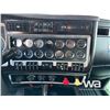 Image 10 : 2012 KENWORTH T800 TRI DRIVE SLEEPER WINCH TRACTOR