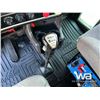 Image 16 : 2012 KENWORTH T800 TRI DRIVE SLEEPER WINCH TRACTOR