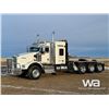 Image 1 : 2012 KENWORTH T800 TRI DRIVE SLEEPER WINCH TRACTOR