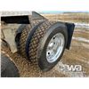 Image 33 : 2012 KENWORTH T800 TRI DRIVE SLEEPER WINCH TRACTOR