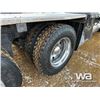 Image 36 : 2012 KENWORTH T800 TRI DRIVE SLEEPER WINCH TRACTOR