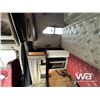 Image 18 : 1999 INTERNATIONAL 9200 T/A SLEEPER TRUCK TRACTOR
