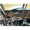 Image 10 : 1999 PETERBILT 378 T/A  FUEL & LUBE TRUCK