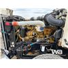Image 17 : 1999 PETERBILT 378 T/A  FUEL & LUBE TRUCK