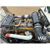 Image 19 : 1999 PETERBILT 378 T/A  FUEL & LUBE TRUCK