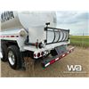 Image 42 : 1999 PETERBILT 378 T/A  FUEL & LUBE TRUCK