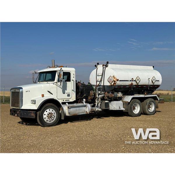 2001 FREIGHTLINER T/A PRESSURE TRUCK