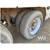 Image 29 : 2001 FREIGHTLINER T/A PRESSURE TRUCK