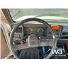 Image 10 : 1995 GMC C7500 TOP KICK S/A VAN TRUCK