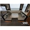 Image 11 : 2010 KEYSTONE COPPER CANYON 25 FT. TRAVEL TRAILER