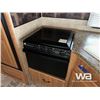 Image 15 : 2010 KEYSTONE COPPER CANYON 25 FT. TRAVEL TRAILER