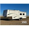 Image 1 : 2005 ARCTIC FOX 29.5 FT. T/A  5TH WHEEL TRAILER
