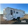 Image 3 : 2005 ARCTIC FOX 29.5 FT. T/A  5TH WHEEL TRAILER