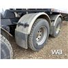 Image 17 : 2013 DOEPKER GB16152-S TRIDEM GRAIN TRAILER