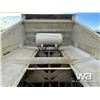 Image 23 : 2009 DOEPKER TRIDEM BOTTOM DUMP GRAVEL TRAILER