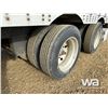 Image 12 : 1994 WILSON TRIDEM CATTLE LINER TRAILER