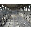 Image 23 : 1994 WILSON TRIDEM CATTLE LINER TRAILER