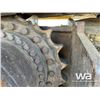 Image 24 : 2012 JOHN DEERE 350G LC HYDRAULIC EXCAVATOR