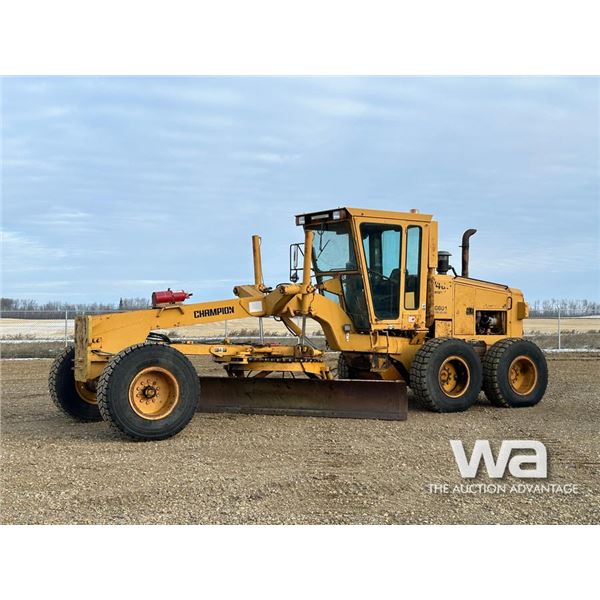 1995 CHAMPION 740A SERIES II MOTOR GRADER