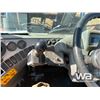 Image 9 : 2000 KALMAR DCD 120-6 ALL TERRIAN FORKLIFT