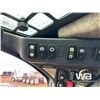 Image 8 : 2011 JOHN DEERE 332D SKID STEER LOADER