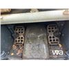 Image 14 : 2004 BOBCAT S300 SKID STEER LOADER
