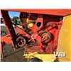 Image 18 : 1982 NEW HOLLAND 853 ROUND BALER