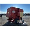 Image 3 : 1982 NEW HOLLAND 853 ROUND BALER