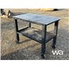 Image 3 : STEEL WORK BENCH ON WHEELS