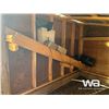 Image 10 : 8 X 12 FT. PORTABLE BUILDING ON SKIDS
