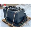 Image 3 : STEEL HYDRAULIC TANK