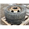 Image 2 : (2) 245/70 R19.5 TIRES & RIMS
