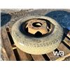 Image 2 : MICHELIN 235/80R17 TIRE & RIM