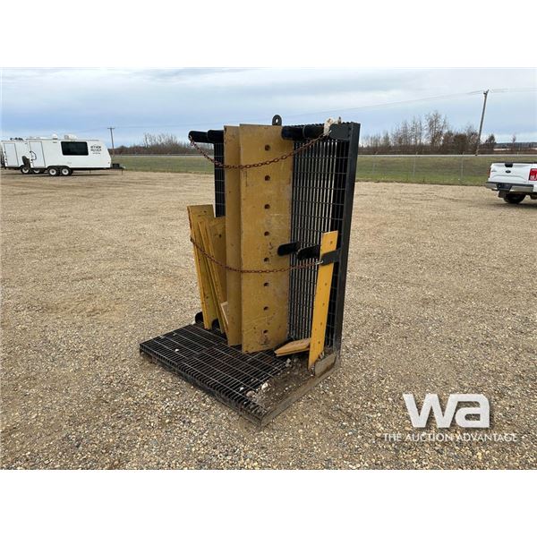 STEEL STAND