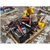 Image 4 : CORDLESS & MANUAL GREASE GUNS & GREASE