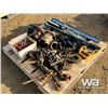 Image 1 : LARGE HOOKS, SHACKLES, PUMPS, RATCHET BOOMERS