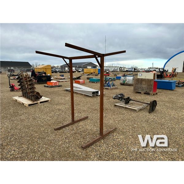 STEEL STAND