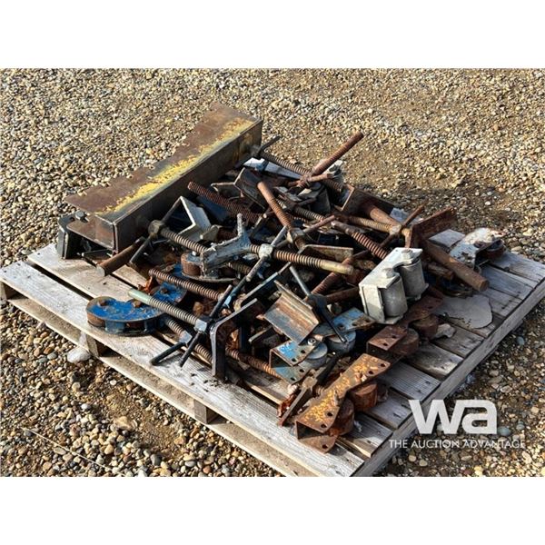 PIPE STAND HEADS