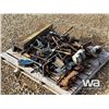 Image 1 : PIPE STAND HEADS
