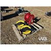 Image 3 : (3) HOSE REELS