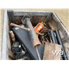 Image 4 : TOOL BOX, HAND POST POUNDER, JACK STANDS