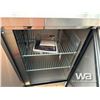 Image 8 : SIEBEL STAINLESS 3-DOOR STANDING COOLER