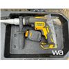 Image 8 : POWERFIST 2-1/2 FINISHING NAILER, MAKITA ROUTER