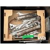 Image 8 : SHOP TOOLS, GRINDERS, AIR IMPACT TOOLS