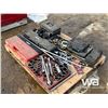 Image 1 : PRECISION TORQUE WRENCHES & 1 IN. DRIVE SET